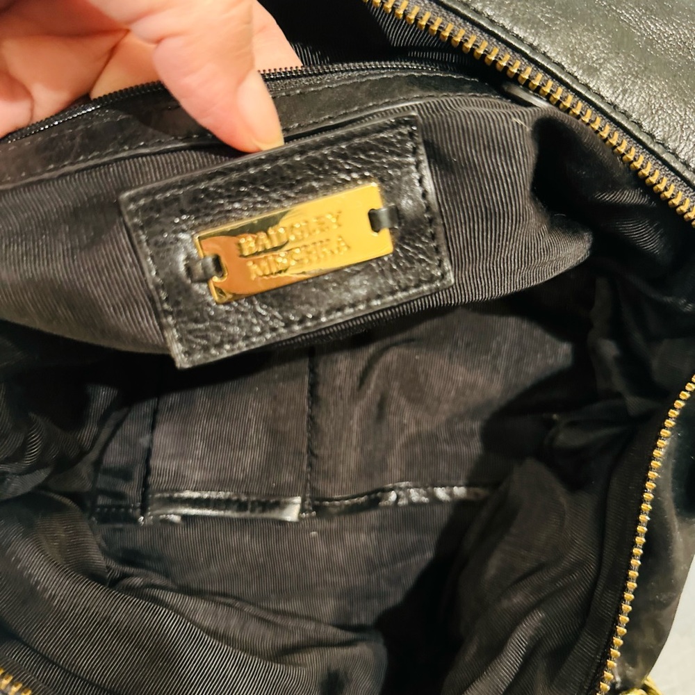 Beautiful Authentic Leather - Picture 6 of 7